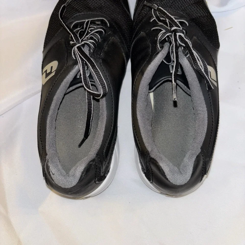 FootJoy FlexZone Mens Black White Spikeless Golf Shoes 56816 Size‎ 9.5 With Bag